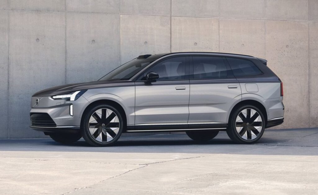 volvo ex90 excellence فولفو 2