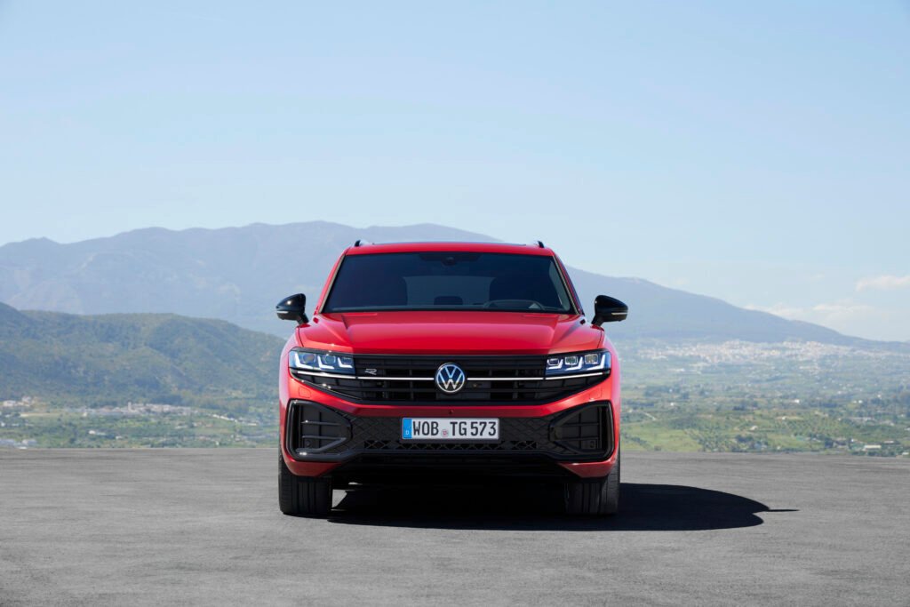 فولكس فاجن طوارق Volkswagen Touareg R-Line